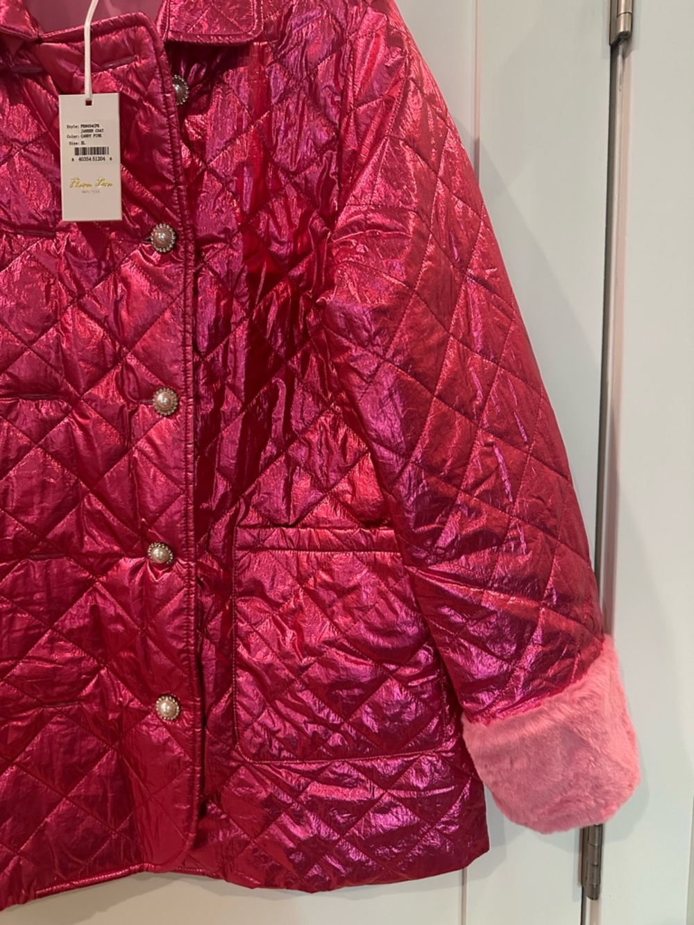 Flora Bea NYC - XL Pink Quilted Metallic Coat with Faux Fur Cuffs NWT - Picture 7 of 10